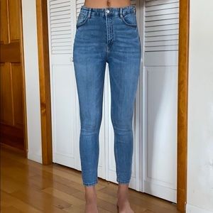 High Waisted Skinny Jean